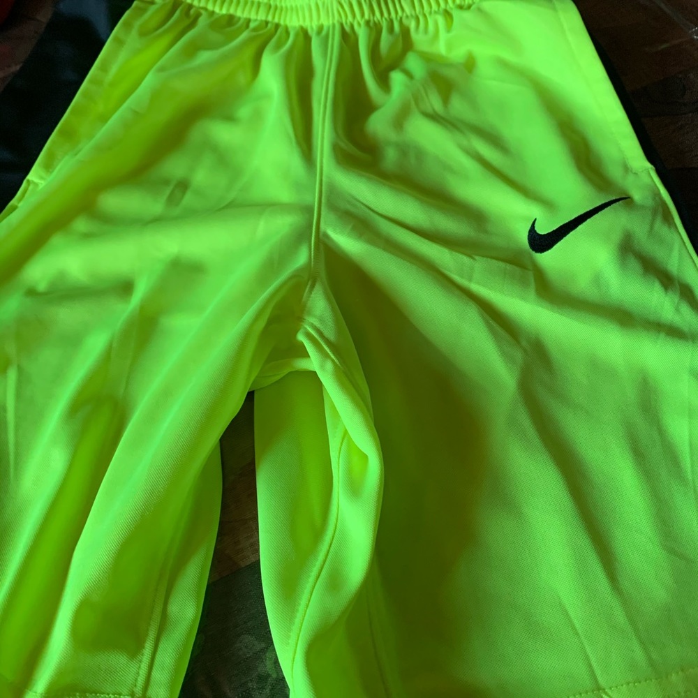 nike shorts